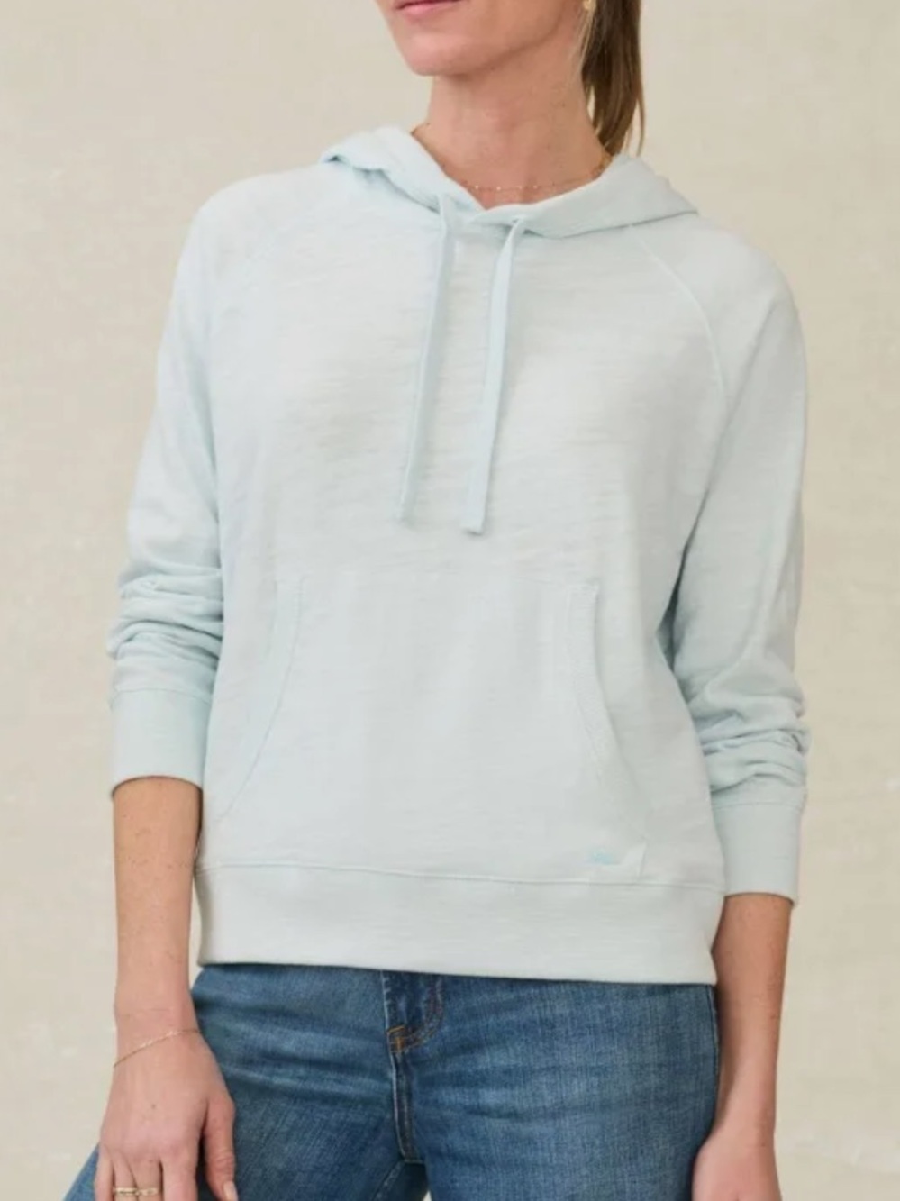 Faherty Women's Sunwashed Sunray
Slub Hoodie light blue small